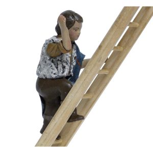 1276-figuras-de-belén-Galán-niño-escalera