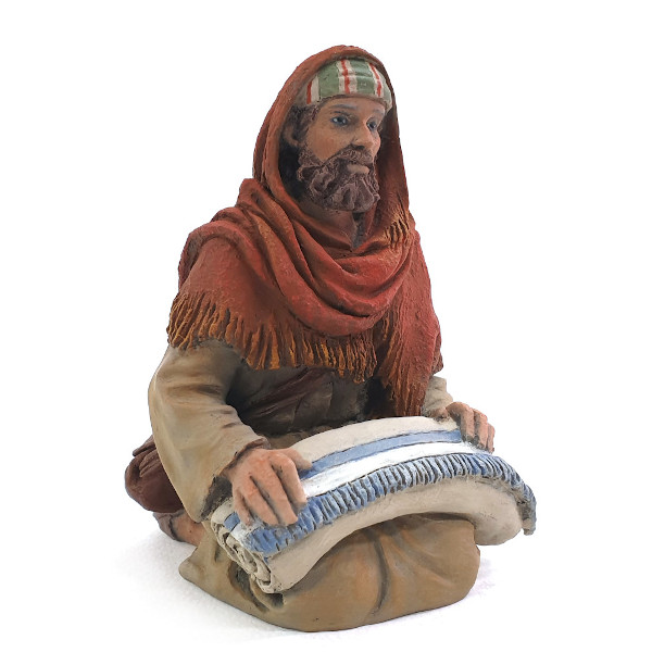 588-Figuras-de-Belén-Montserrat-Ribes-pastor-adorando-con-manta-17cm