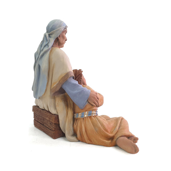 612-Figuras-de-Belén-Montserrat-Ribes- a-tu-lado4-20cm
